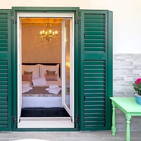 Le Monde Luxury 4* Split