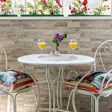 Le Monde Luxury Отель 4*